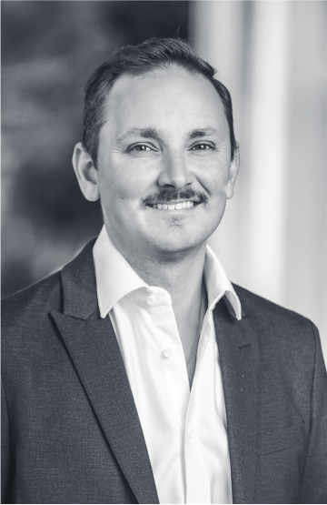 Dean Farnesi, Co-Founder & Broker of Record
